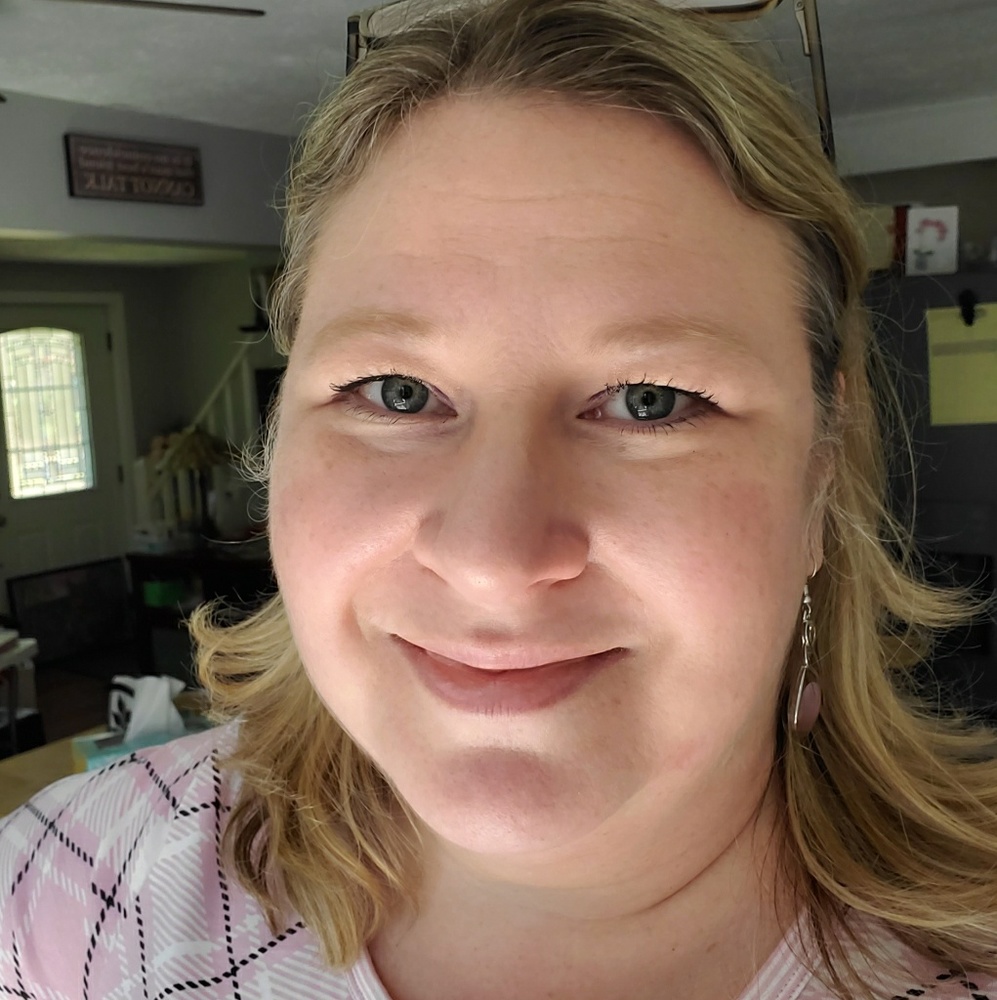 Meet your Posher, Betsy